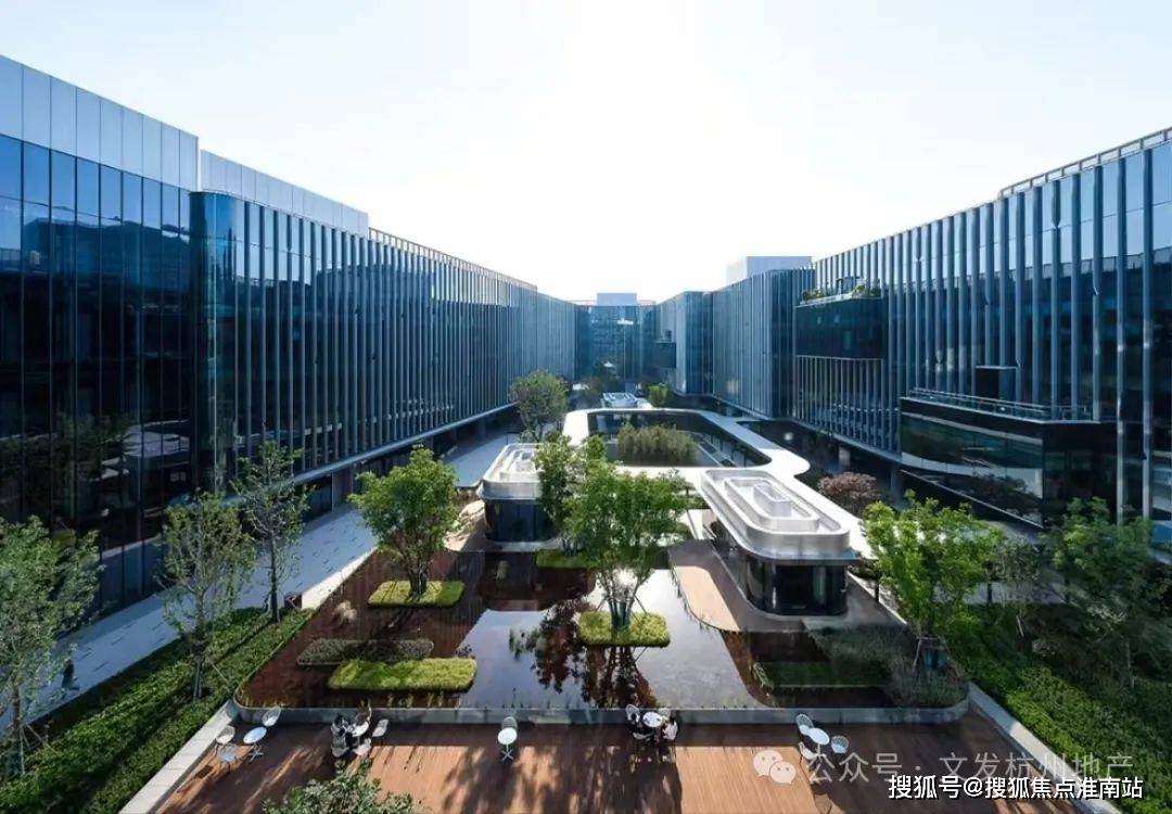 →首页网站→交房时间→在售详情→户型价格→小区环境→24小时热线凯发天生赢家瑞城熙园售楼处电话→瑞城熙园售楼中心电话→楼盘百科(图2)