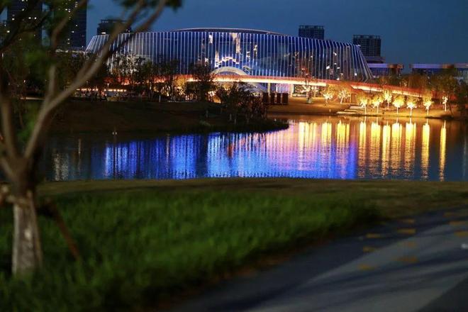 鸣公园「松弛系玩法」全攻略凯发k8五一躺赢计划｜鹿(图9)